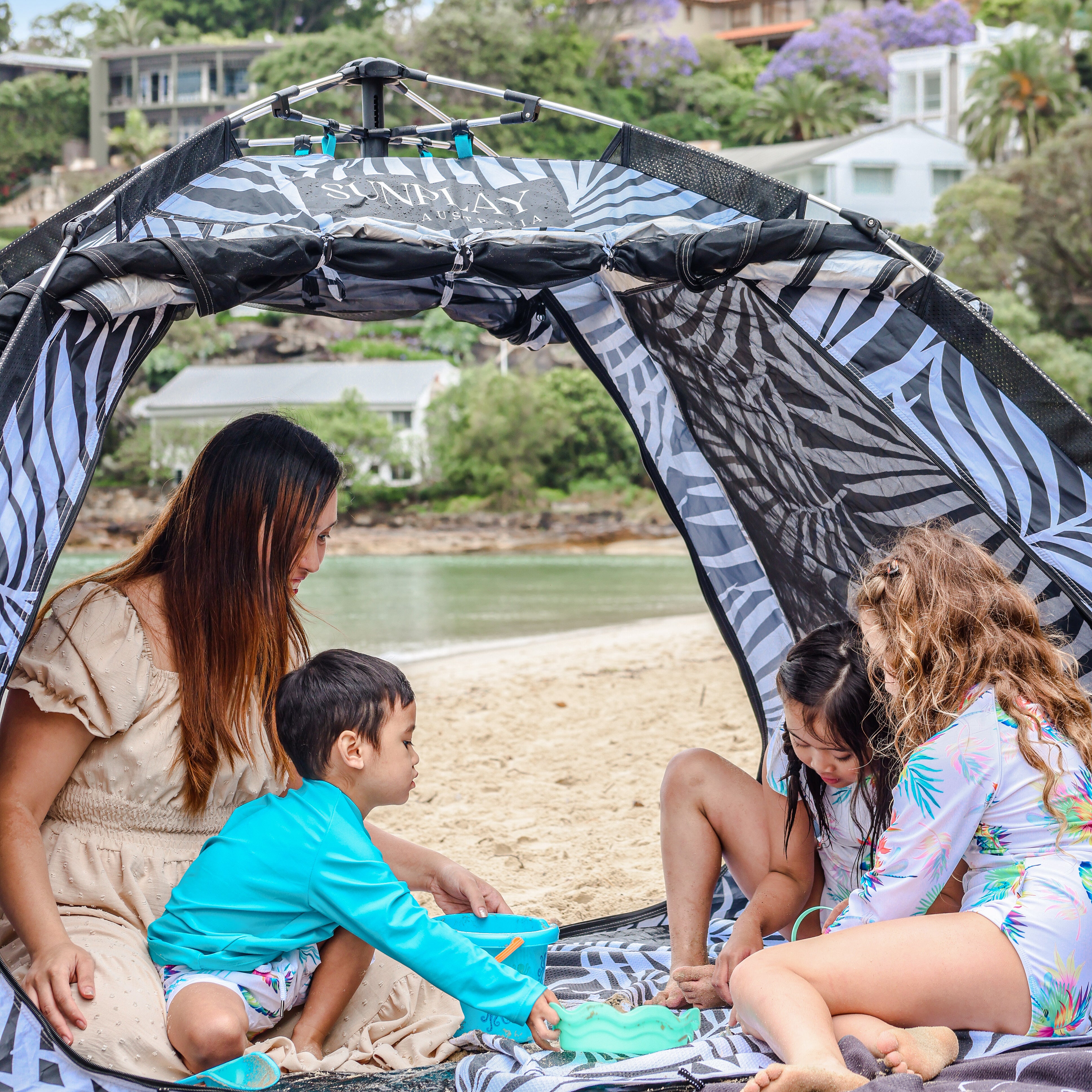 Best_seller_sunplay_beach_tent.jpg