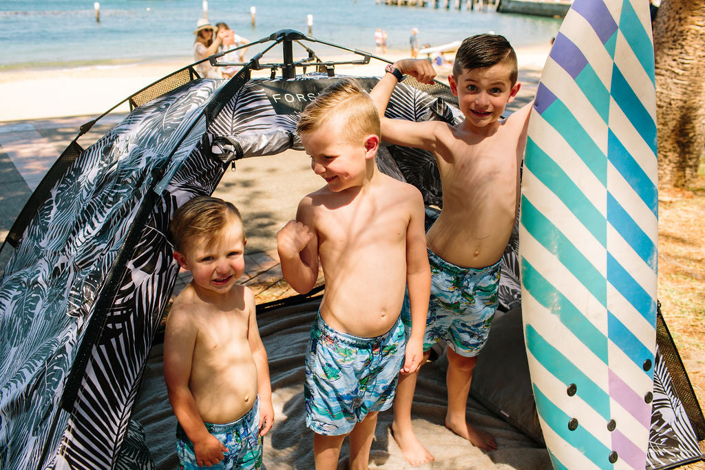 Top 10 beach tents and pop up shelters. Beach tents for families and young kids