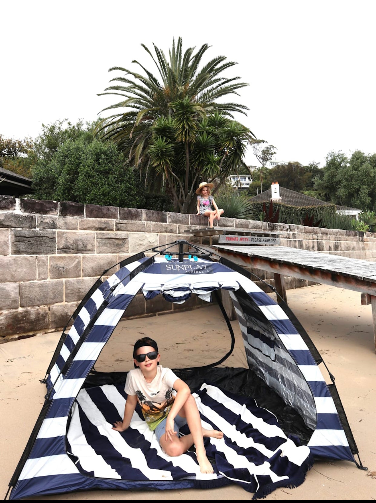 pop up beach tents SUNPLAY Coastal Luxe Easy to Use Pop-Up Beach Tent with FREE Backpack – SUNPLAY Australia